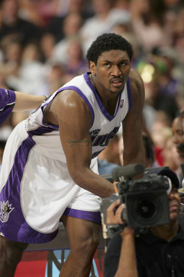 抢先俱乐部一步，皮奥代表国家队打进在圣西罗的首个进球（皮奥在圣西罗收获国家队首球，领先俱乐部一步）