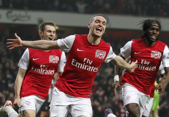 库教练上线！库里30秒手把手投篮教学 吧友们学会了吗？（库里化身教练，30秒手把手传授投篮技巧，吧友们学会了吗？）