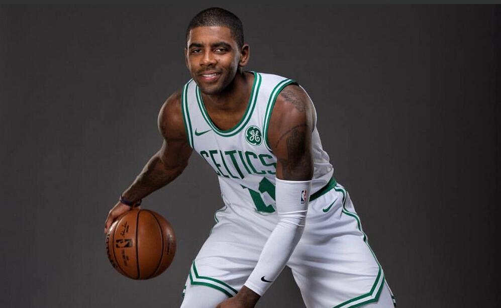 4次超越因扎吉，姆巴佩是欧冠客场戴帽次数最多的球员（姆巴佩4次欧冠客场戴帽，超越因扎吉成历史最多）