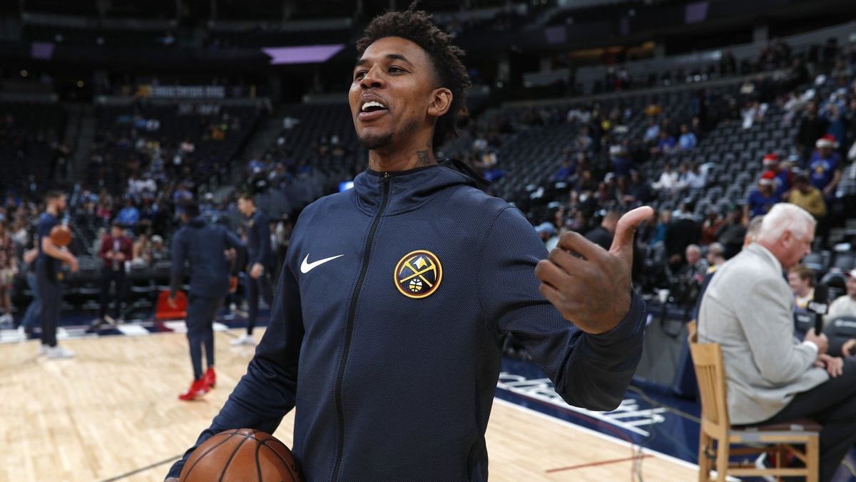 澳超战报：奥鲁维米送礼，喷气机7分钟3球，3-1力克凤凰（澳超速报：奥鲁维米失误，喷气机7分钟三连击，3-1击退凤凰）