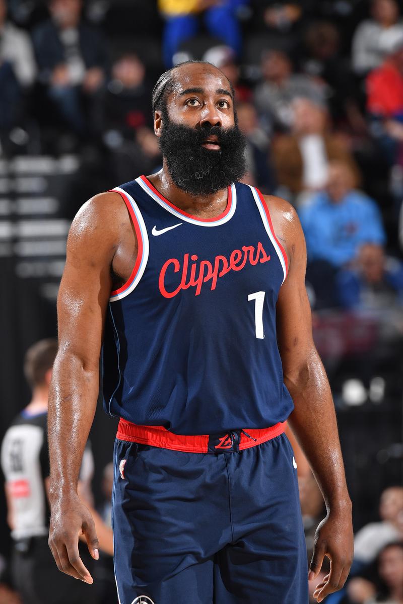 米体：热刺看上比塞克，英超对球员很有吸引力（米体：热刺有意比塞克，英超对其吸引力十足）