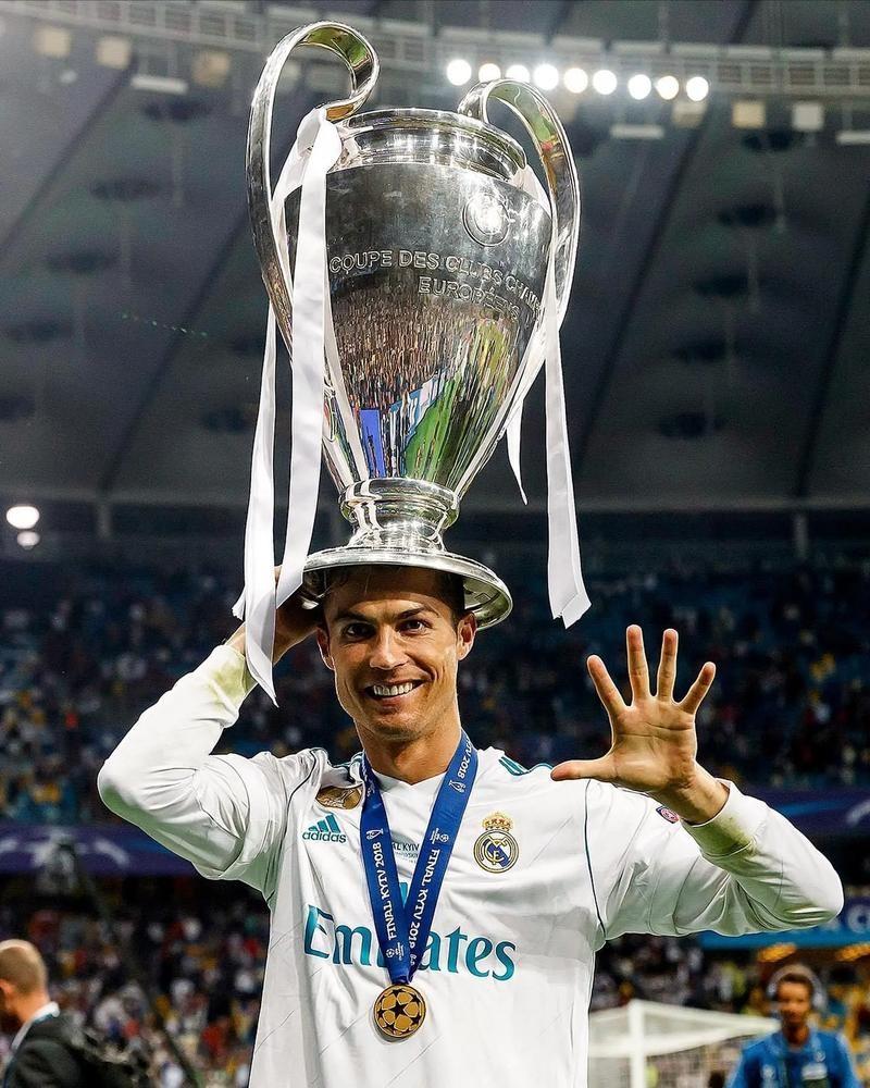 哈登又见到郝同学，必须过来叙叙旧！（哈登重逢郝同学，不聊聊不行！）