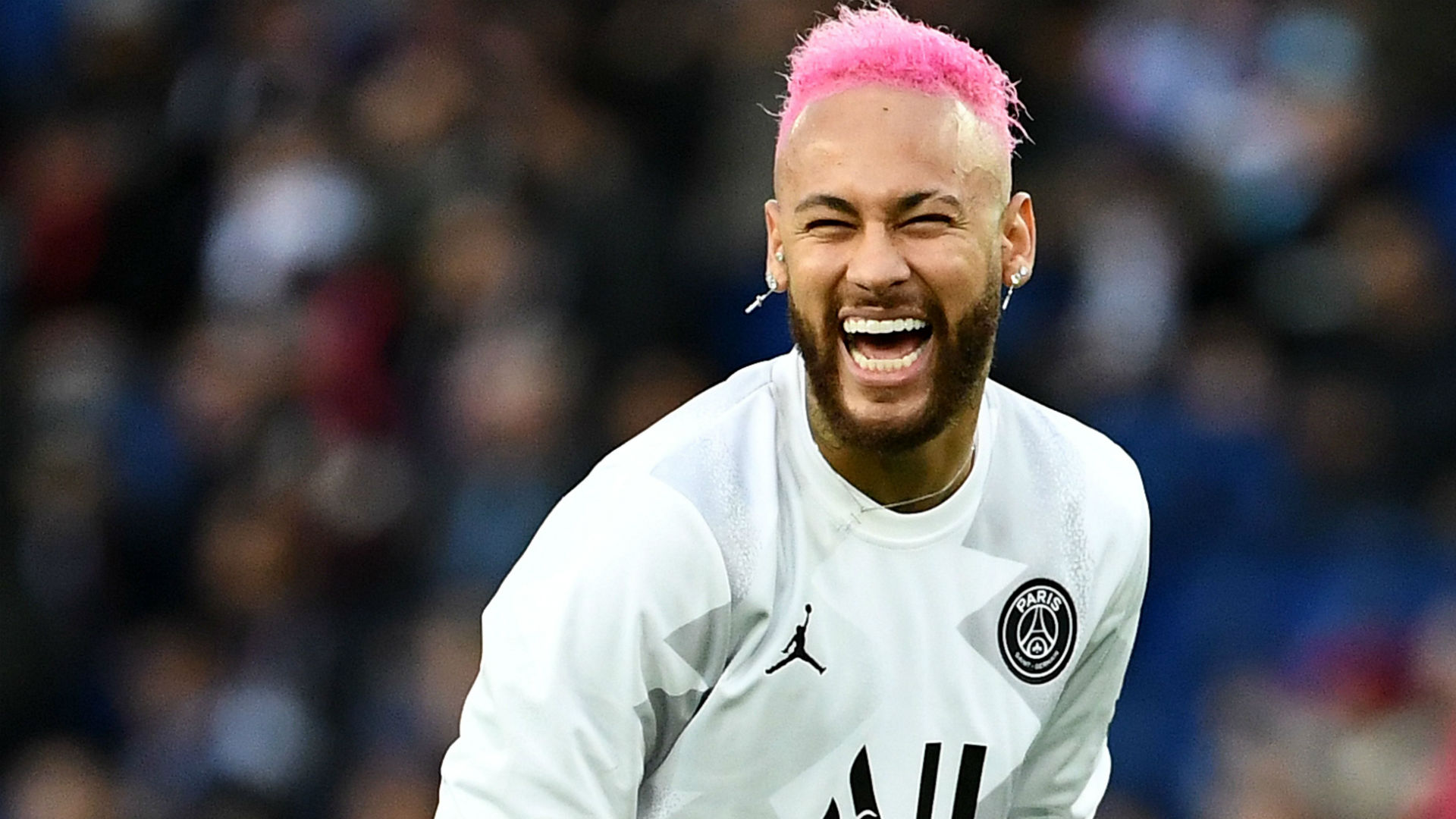 李毅祝福邵佳一：希望大家能多给本土教练一些宽容和时间（李毅为邵佳一送祝福：呼吁外界多给本土教练宽容与时间）